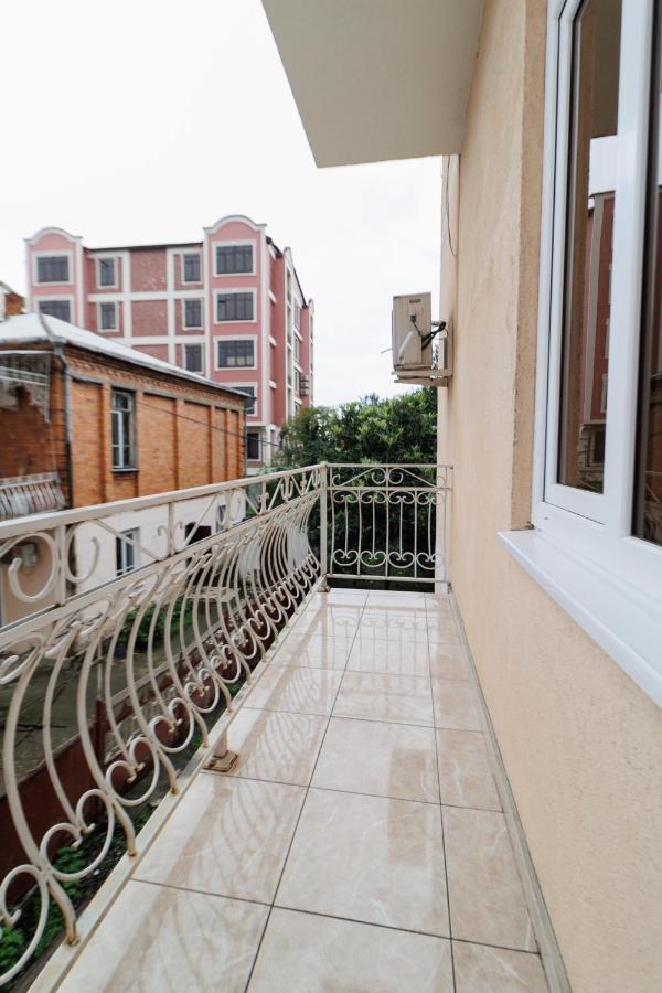 Apartments Na Beregu 수쿰 외부 사진