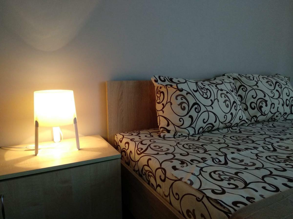 Apartments Na Beregu 수쿰 외부 사진